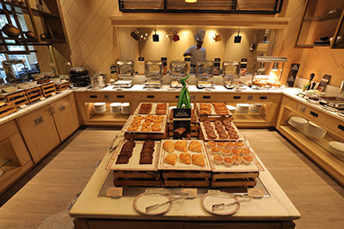 breakfast-island-display.jpg